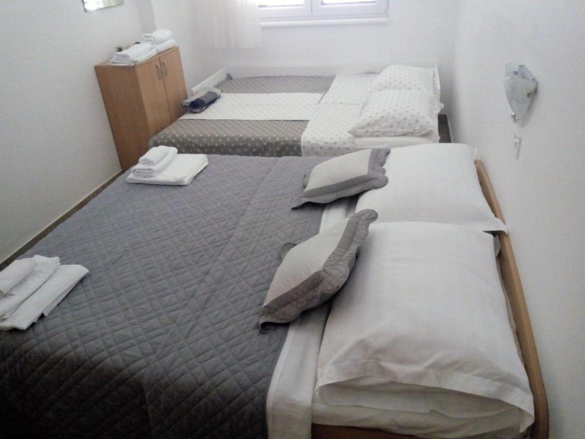 Apartman Leo Nečujam Exteriér fotografie